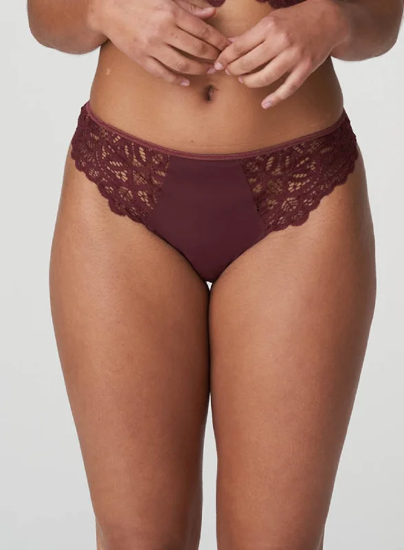 PrimaDonna Twist: First Night Thong Merlot