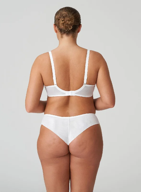 PrimaDonna: Sophora Thong White