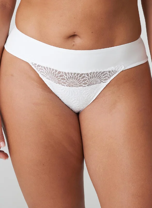 PrimaDonna: Sophora Thong White