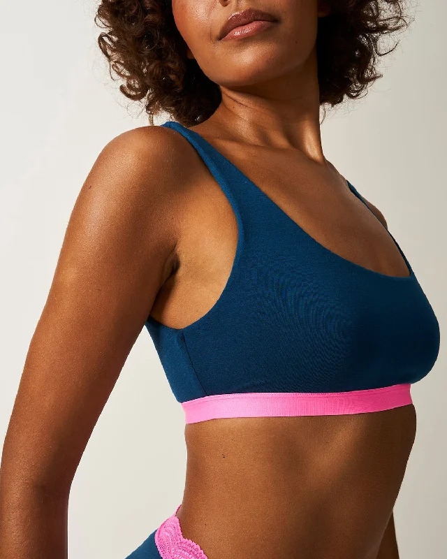 Soft Scoop Bra - Midnight Neon Pink