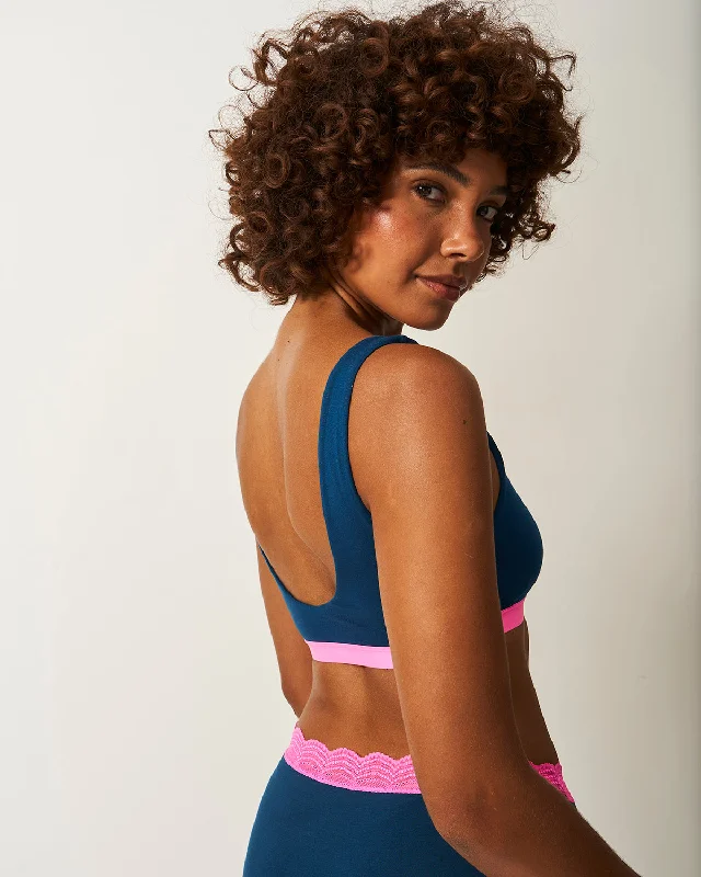 Soft Scoop Bra - Midnight Neon Pink