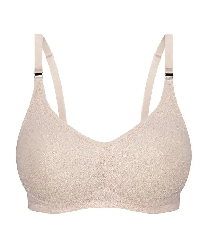 Triumph Amour Maternity Lace Padded Wire-free Bra - Nude Pink