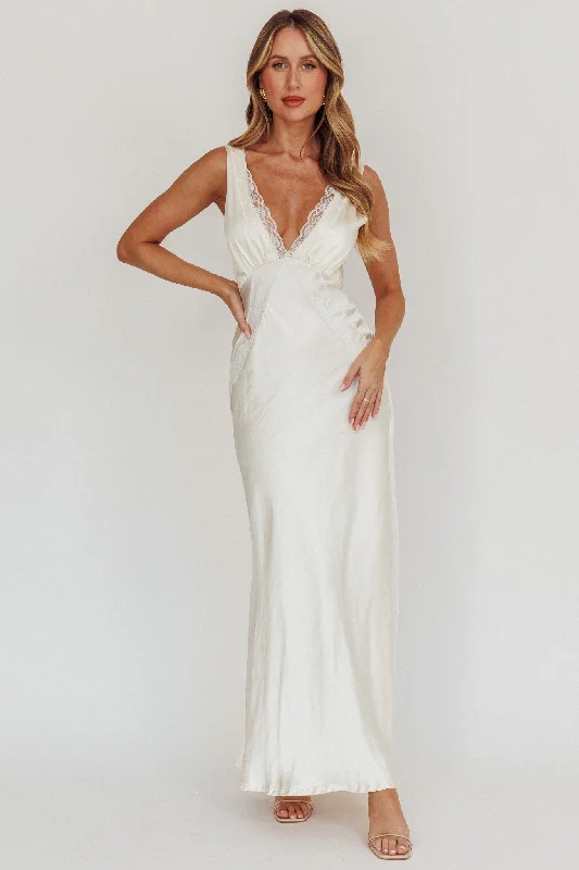 Ivonne Lace Trim V-Neck Maxi Dress Oyster