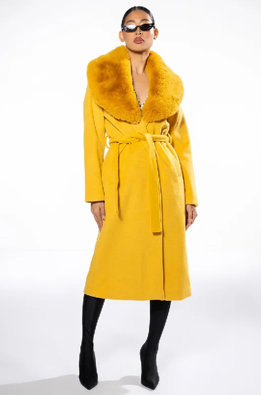 AZALEA WANG PRINCESS YELLOW TRENCH WITH FUR COLLAR